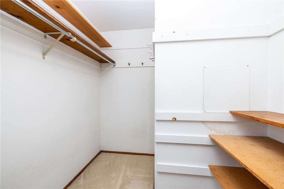 18 Bent Oak Road Chili, NY 14624 - Photo 27 of 47 Walk in closet in primary bedroom