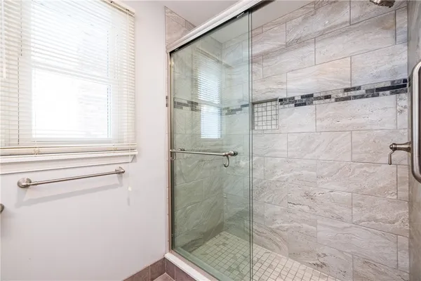 $349,995 | 18 Bent Oak Road, Chili, NY 14624