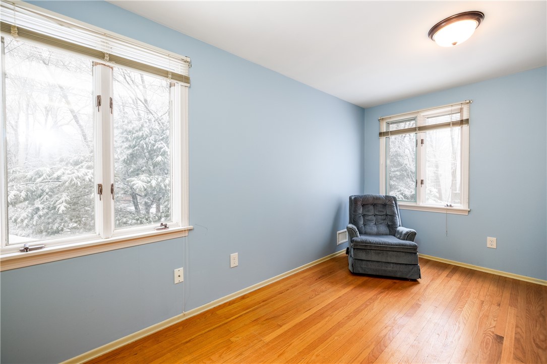 18 Bent Oak Road Chili, NY 14624 - Photo 31 of 47 Bedroom 3