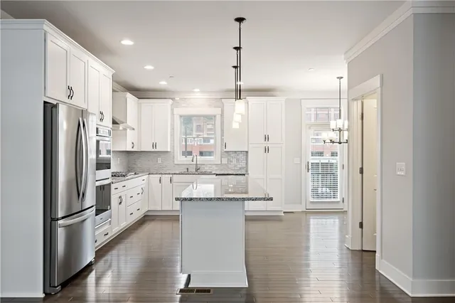 $5,500 | 1726 Waterfront Place, Pittsburgh, PA 15222