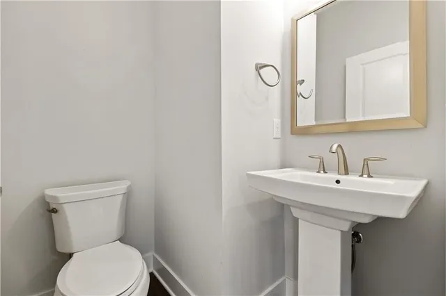 $5,500 | 1726 Waterfront Place, Pittsburgh, PA 15222