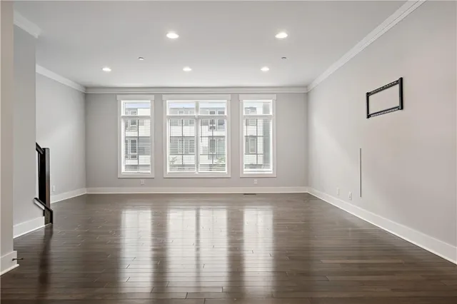 $5,500 | 1726 Waterfront Place, Pittsburgh, PA 15222