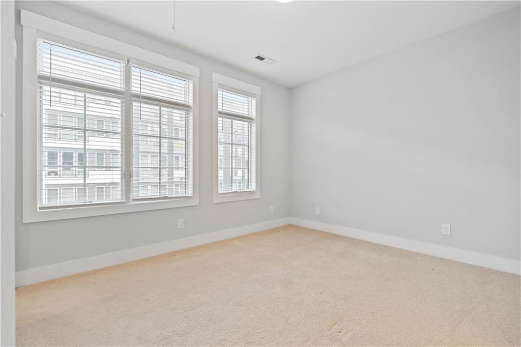 1726 Waterfront Place Pittsburgh, PA 15222 - Photo 35 of 44 2nd bedroom view