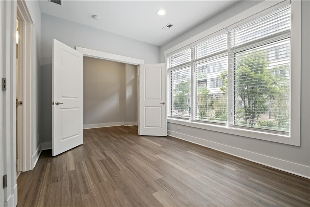 1726 Waterfront Place Pittsburgh, PA 15222 - Photo 9 of 44 Flex room * 3rd bedroom option