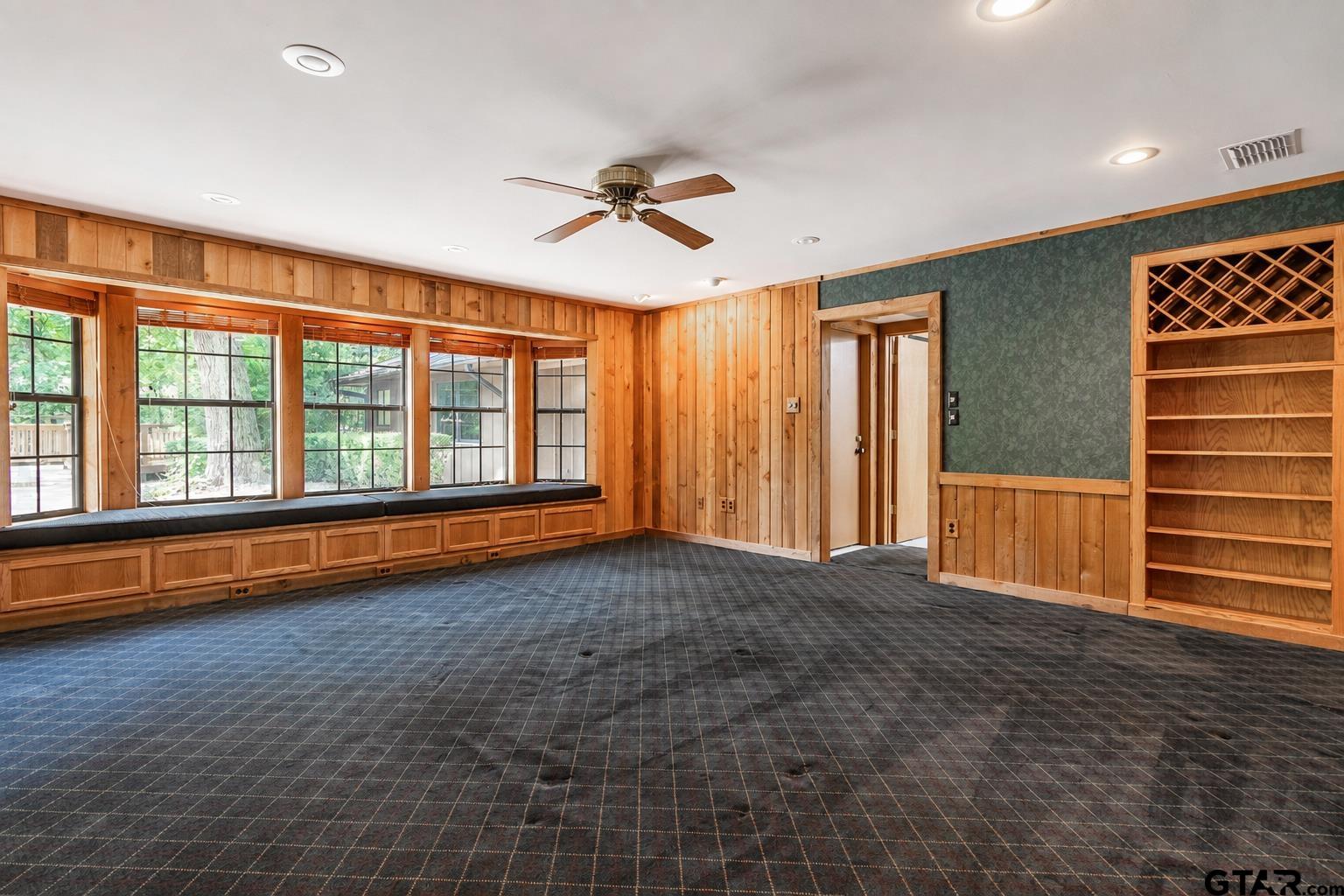 11157 Hamrick Lake Road Winona, TX 75792 - Photo 19 of 48 Family room would make a great second bedroom