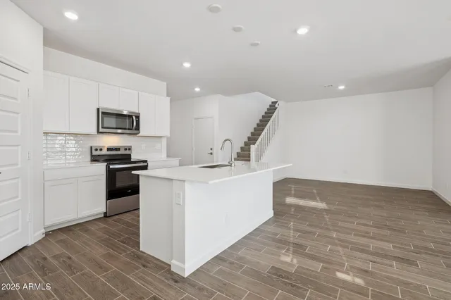 $449,990 | 26141 West Nancy Lane, Buckeye, AZ 85326