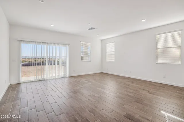 $449,990 | 26141 West Nancy Lane, Buckeye, AZ 85326