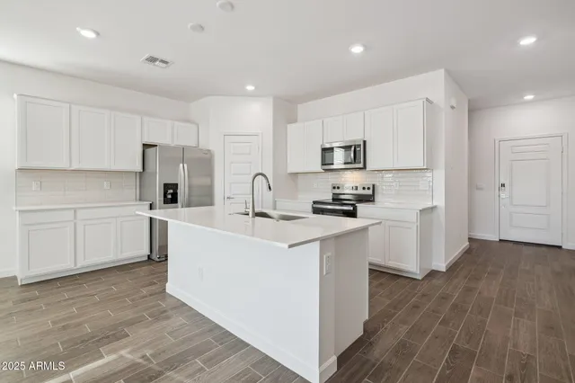 $449,990 | 26141 West Nancy Lane, Buckeye, AZ 85326