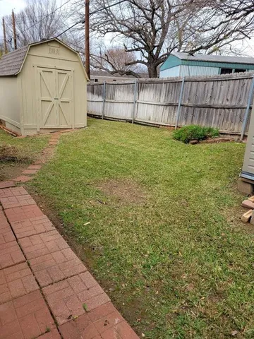 $2,000 | 5923 Sterling Green Trail, Arlington, TX 76017