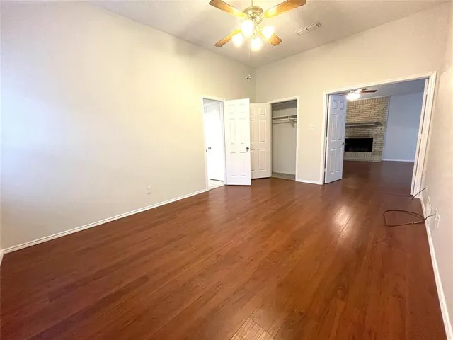 $2,000 | 5923 Sterling Green Trail, Arlington, TX 76017