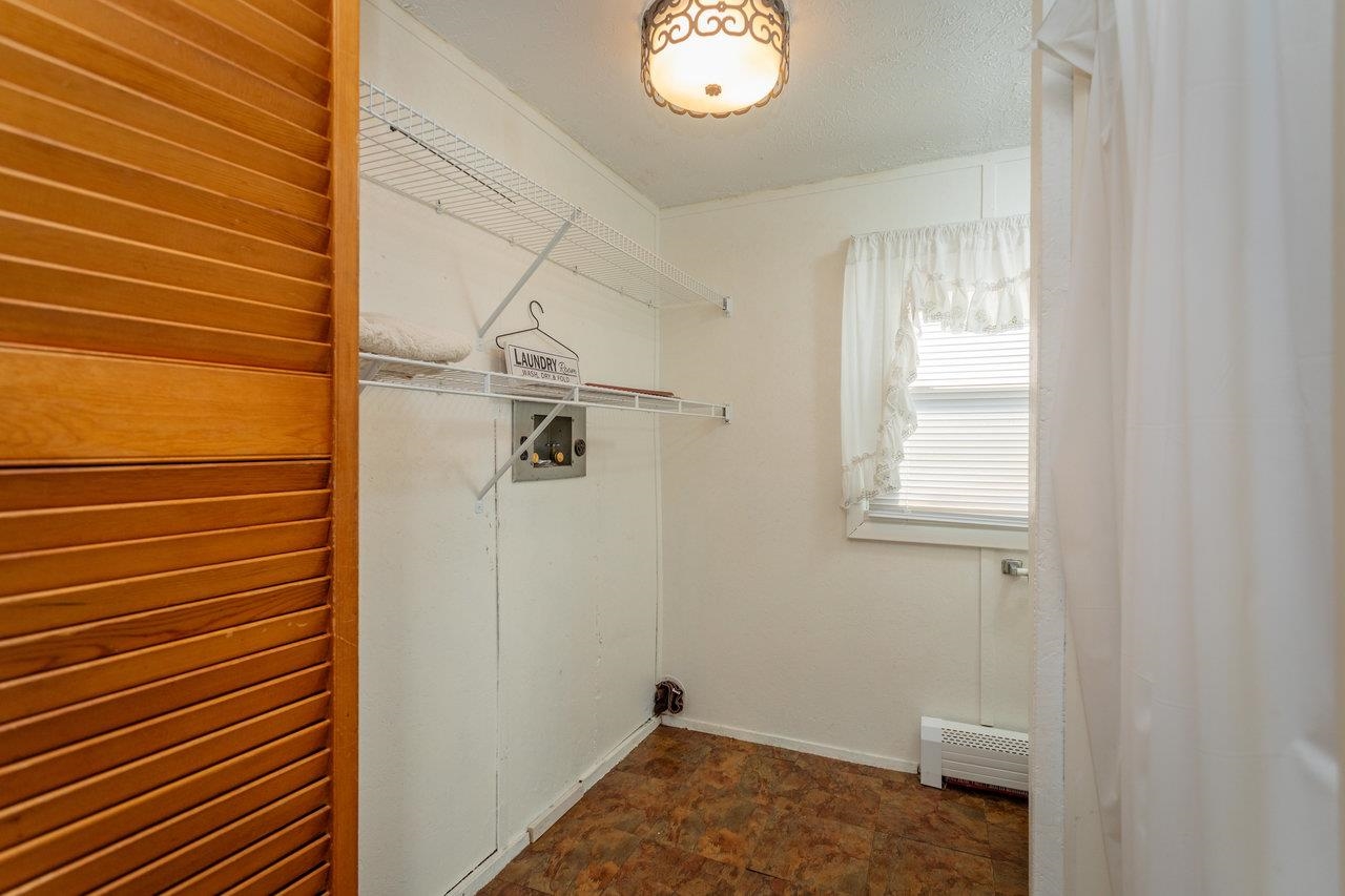 911 Old White Hill Road Stuarts Draft, VA 24477 - Photo 32 of 40