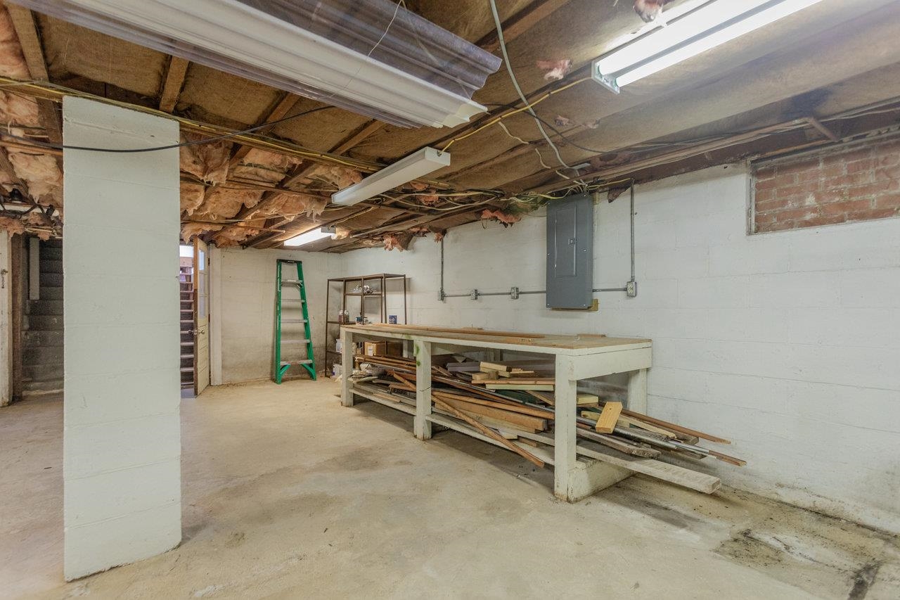 911 Old White Hill Road Stuarts Draft, VA 24477 - Photo 40 of 40