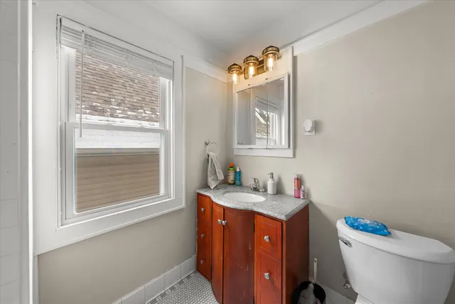 $445,000 | 3215 North Bartlett Avenue, Unit 3215A, Milwaukee, WI 53211