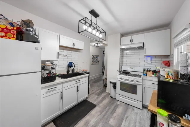 $445,000 | 3215 North Bartlett Avenue, Unit 3215A, Milwaukee, WI 53211