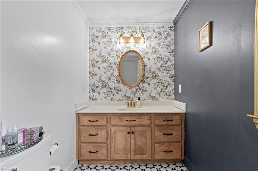 142 Pioneer Road Harmony, NC 28634 - Photo 33 of 49 Gallery Image 33