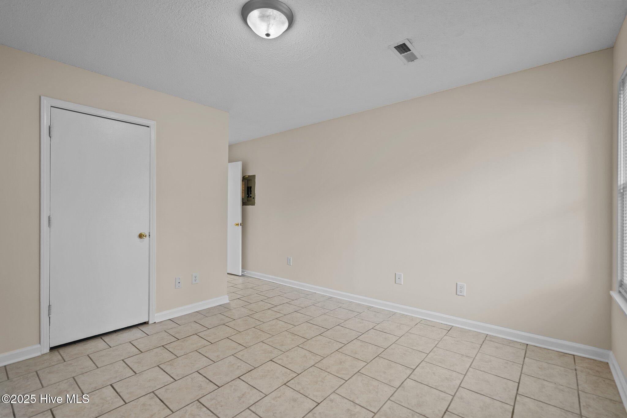 702 Azalea Drive, Unit 495 Hampstead, NC 28443 - Photo 11 of 41 22-web-or-mls-DSC04187