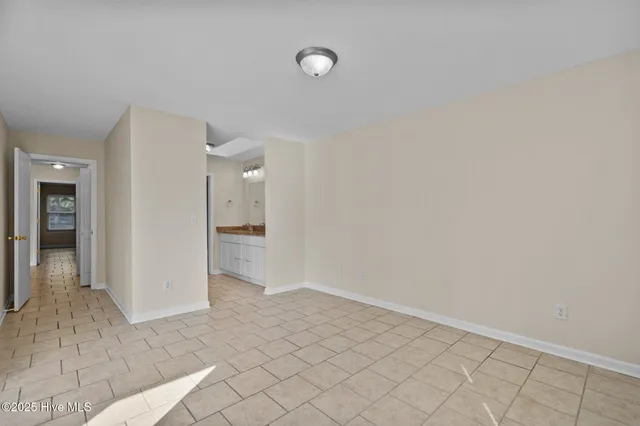 $237,500 | 702 Azalea Drive, Unit 495, Hampstead, NC 28443