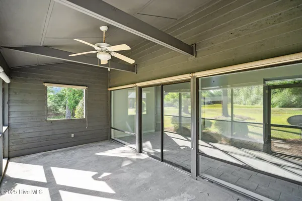 $237,500 | 702 Azalea Drive, Unit 495, Hampstead, NC 28443