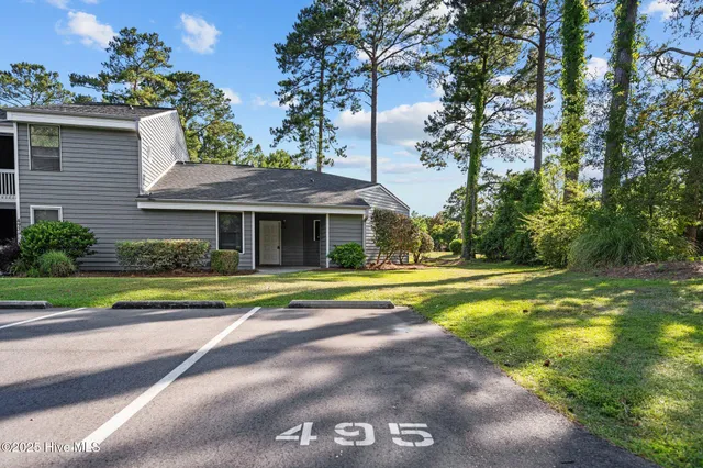 $237,500 | 702 Azalea Drive, Unit 495, Hampstead, NC 28443