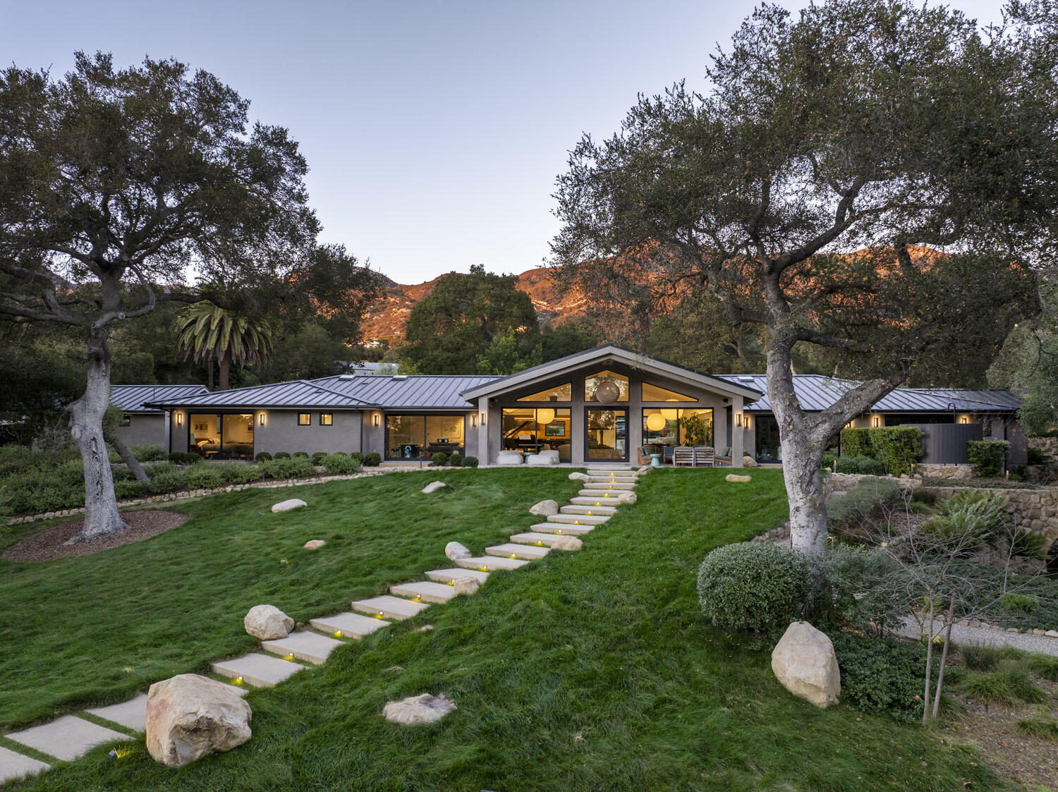 790 Rockbridge Road Montecito, CA 93108 - Photo 30 of 32 Front exterior