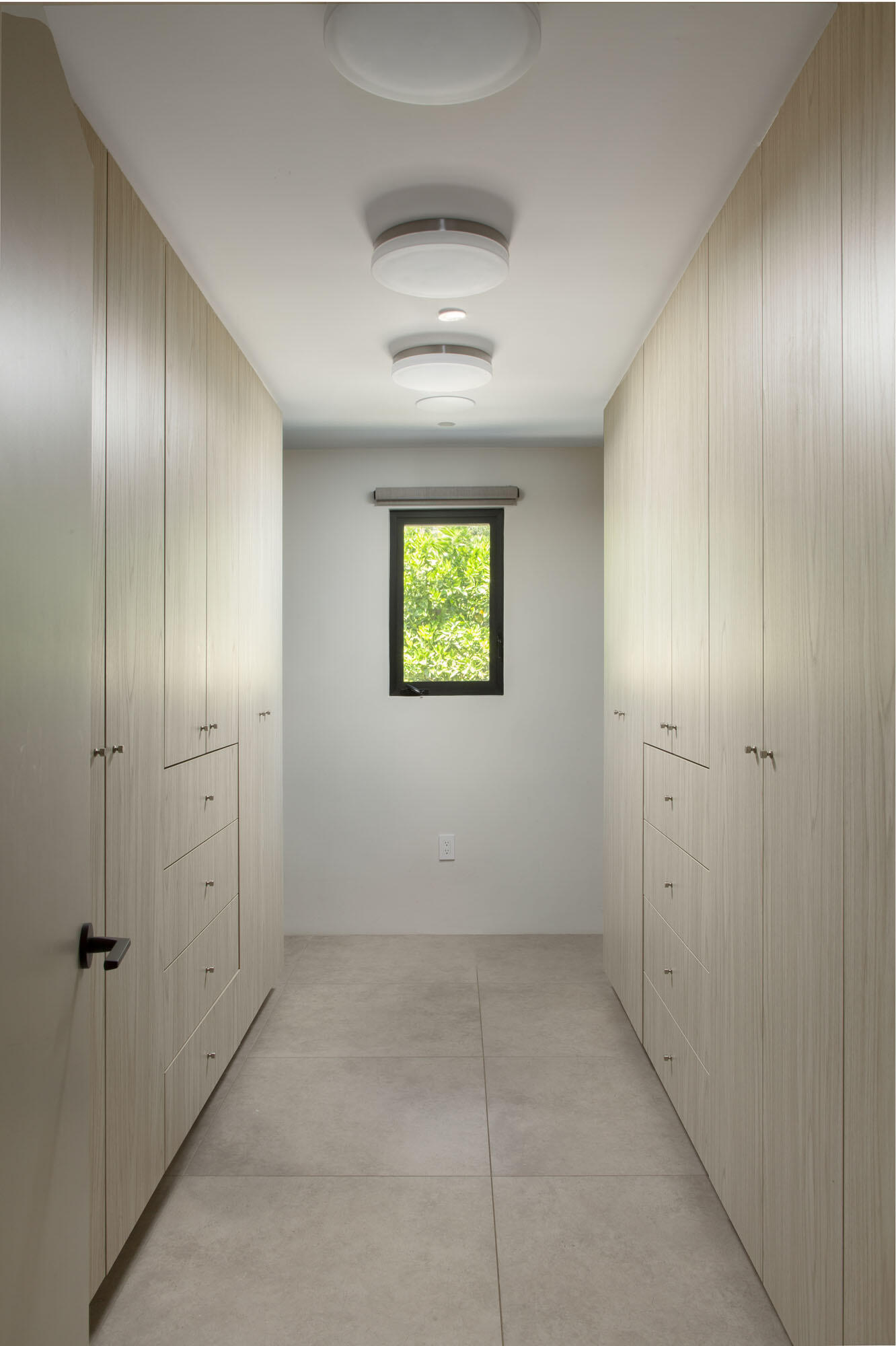 790 Rockbridge Road Montecito, CA 93108 - Photo 10 of 32 Primary closet