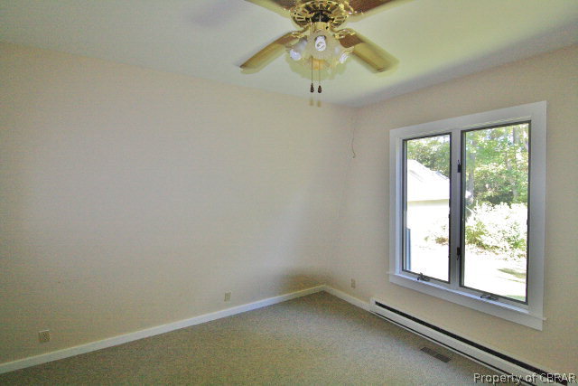 83 Sutton Avenue Reedville, VA 22539 - Photo 7 of 13