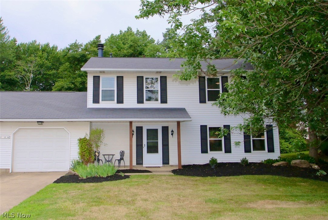 95 Park Road Painesville, OH 44077 - Photo 1 of 27 Colonial inspired condo with a garage and a front yard