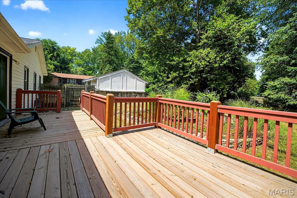 1355 Stein Road Ferguson, MO 63135 - Photo 36 of 48