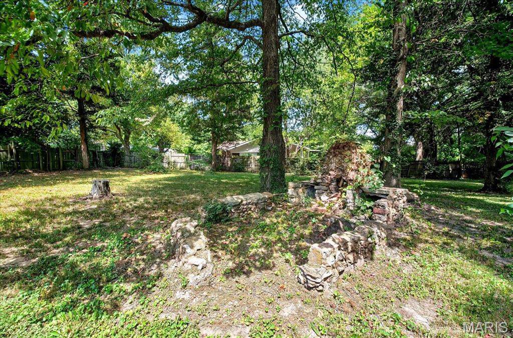 1355 Stein Road Ferguson, MO 63135 - Photo 40 of 48