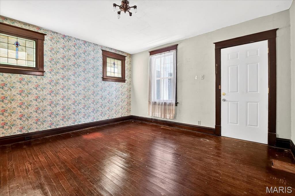 1355 Stein Road Ferguson, MO 63135 - Photo 6 of 48