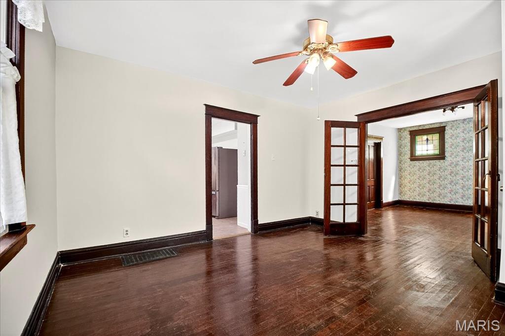 1355 Stein Road Ferguson, MO 63135 - Photo 8 of 48