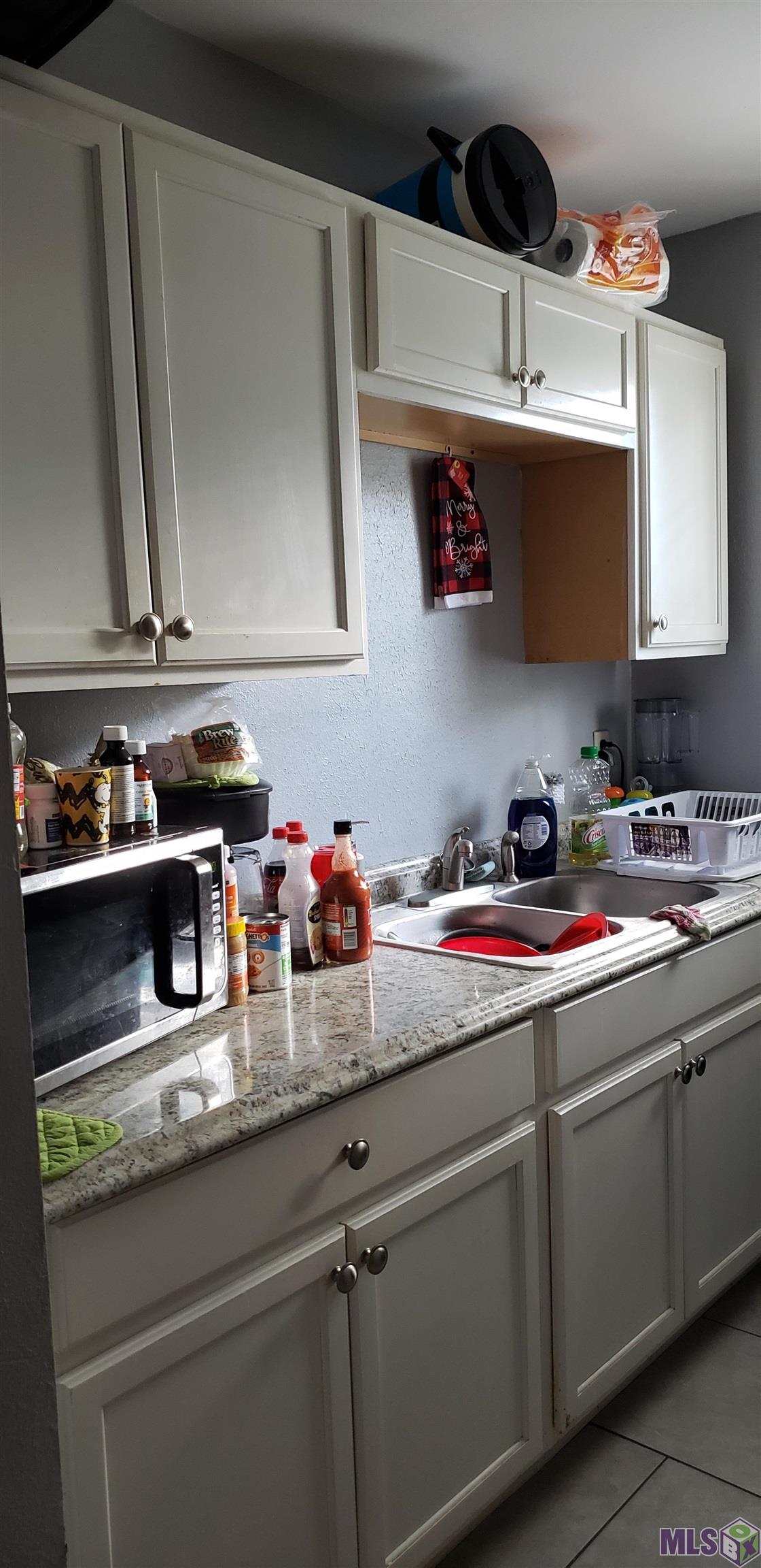 6032 Matthews Street Baton Rouge, LA 70812 - Photo 7 of 18 Alley Kitchen