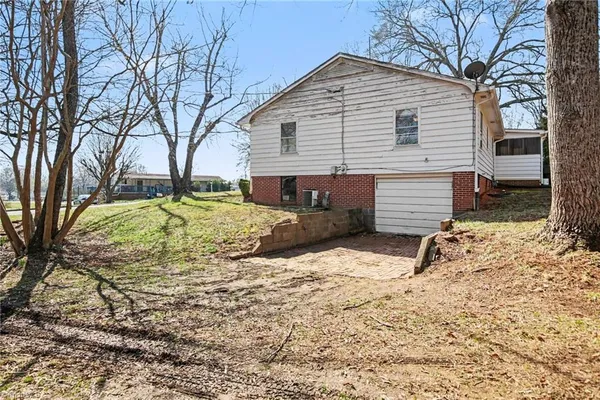 $225,000 | 106 11th Avenue, Mayodan, NC 27027