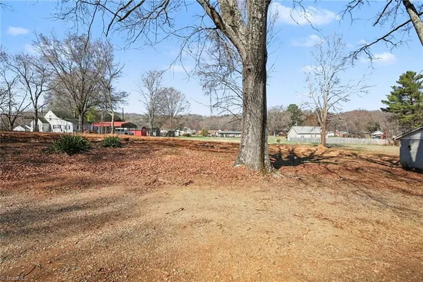 $225,000 | 106 11th Avenue, Mayodan, NC 27027