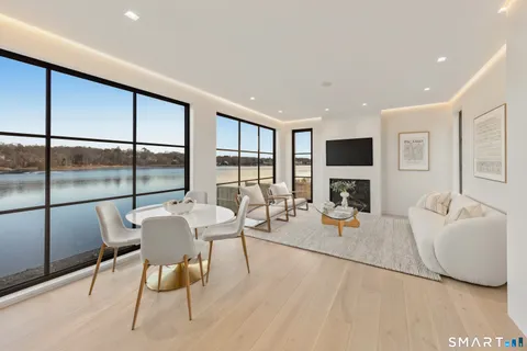 $2,895,000 | 79 Riverside Avenue, Westport, CT 06880