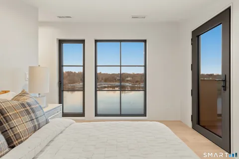 $2,895,000 | 79 Riverside Avenue, Westport, CT 06880