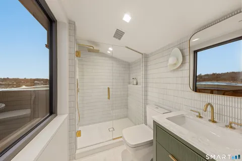 $2,895,000 | 79 Riverside Avenue, Westport, CT 06880