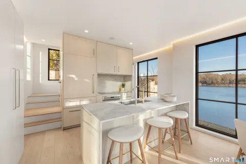 $2,895,000 | 79 Riverside Avenue, Westport, CT 06880