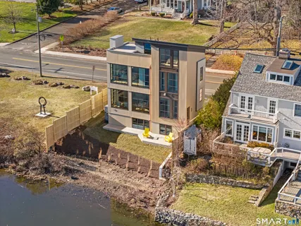 $2,895,000 | 79 Riverside Avenue, Westport, CT 06880
