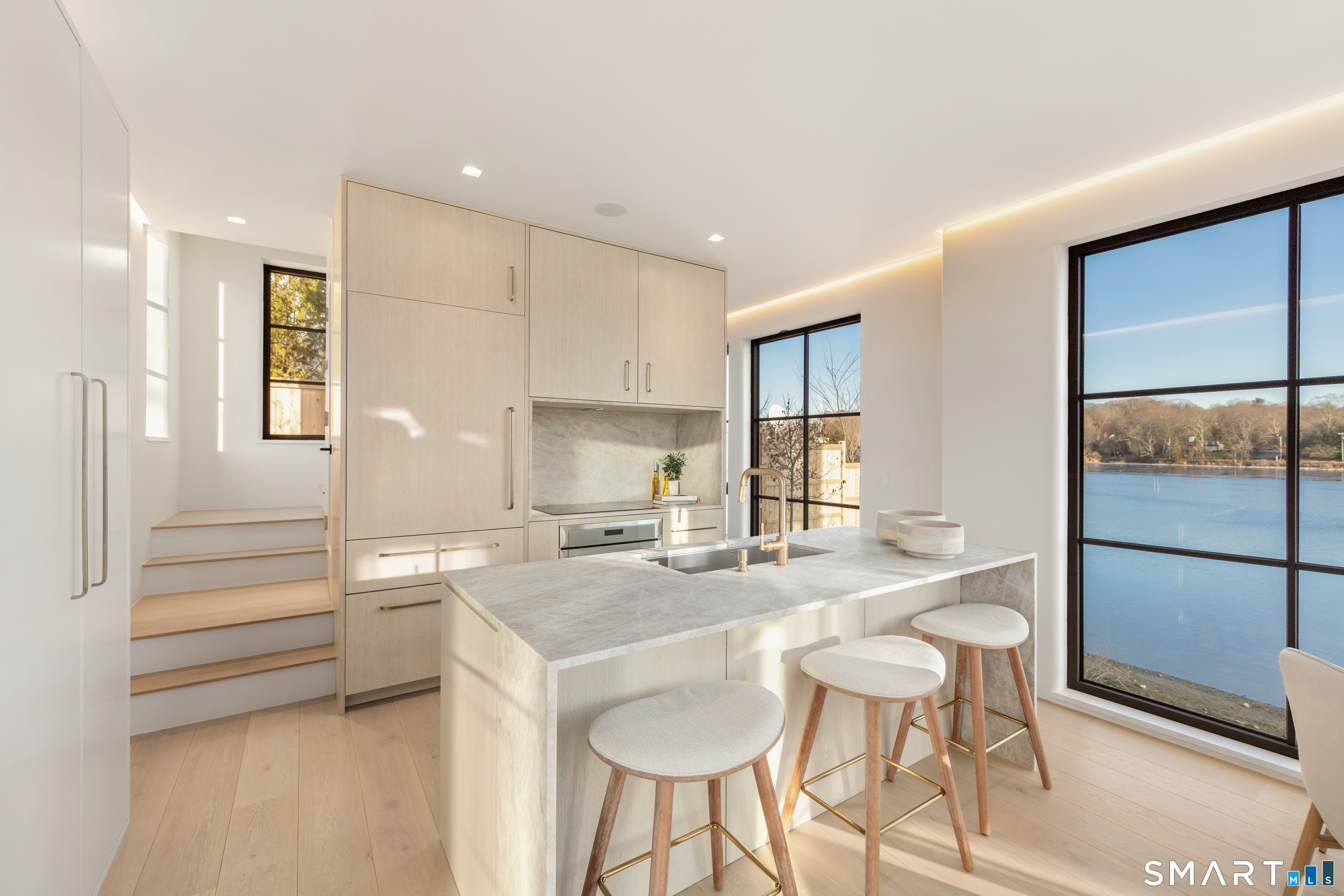 79 Riverside Avenue Westport, CT 06880 - Photo 10 of 40