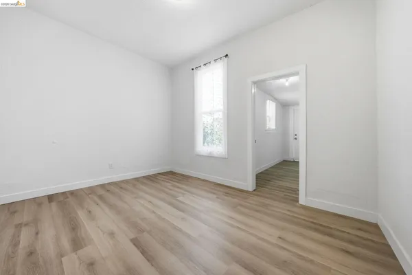 $698,000 | 3316 Market Street, Oakland, CA 94608