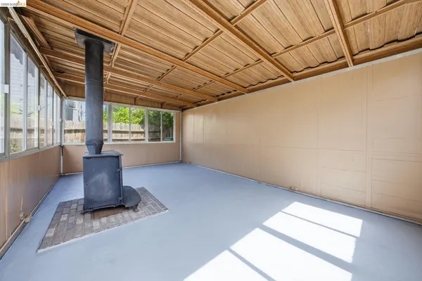 $698,000 | 3316 Market Street, Oakland, CA 94608