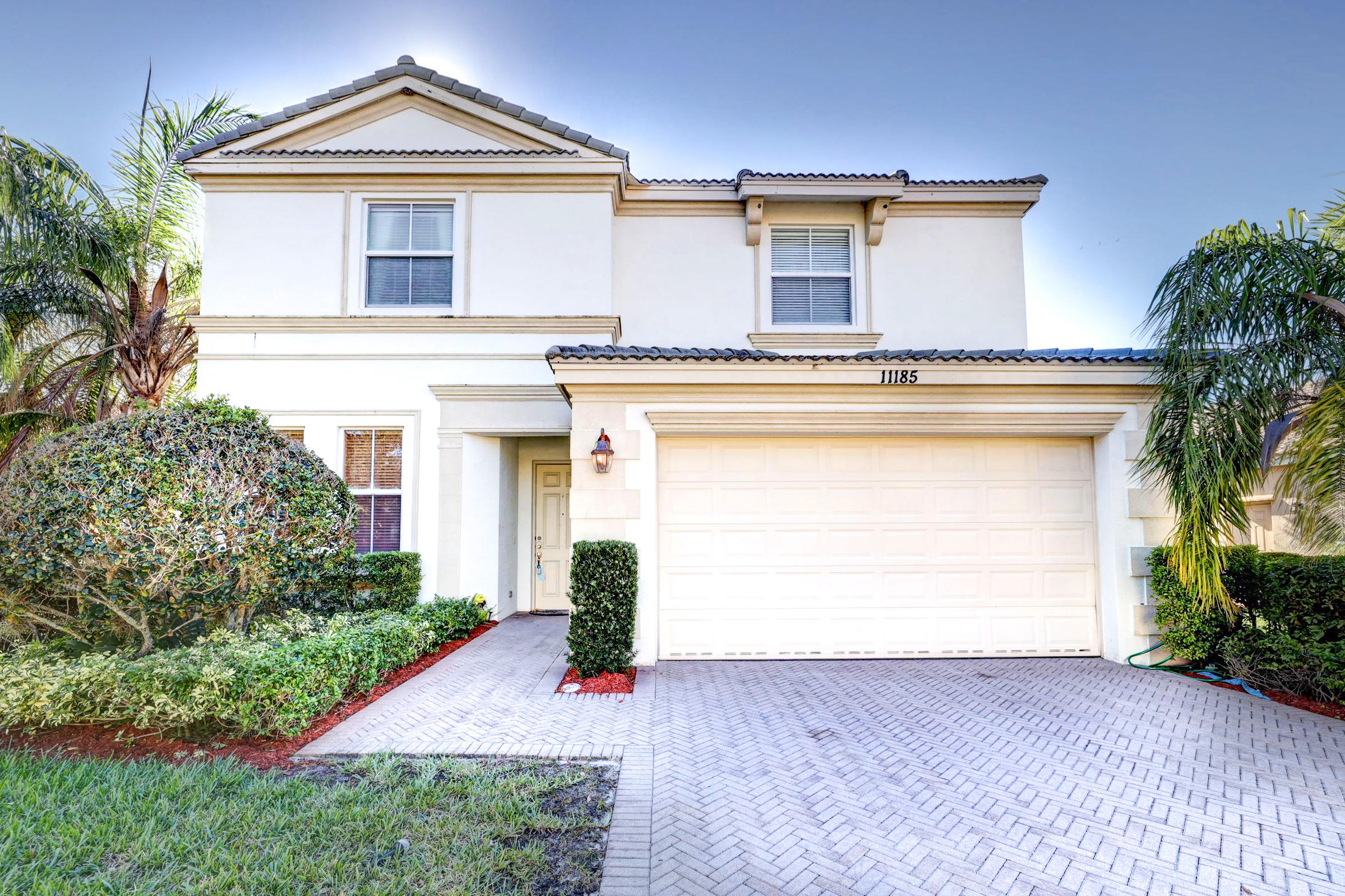11185 Southwest Springtree Terrace Port St. Lucie, FL 34987 - Photo 1 of 63 01_3j0a5908_09_10_11_12
