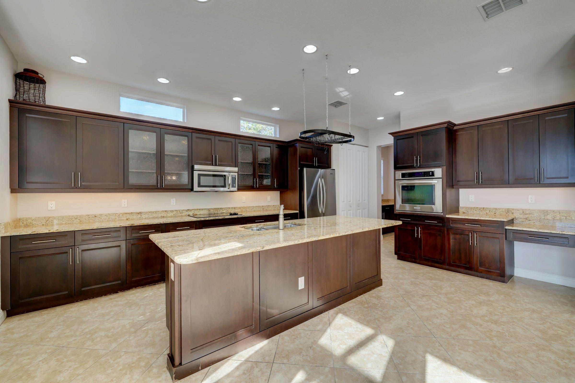 11185 Southwest Springtree Terrace Port St. Lucie, FL 34987 - Photo 7 of 63 06_3j0a5943_4_5_6_7