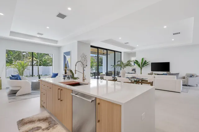 $3,999,000 | 1408 Pine Lane, Delray Beach, FL 33444
