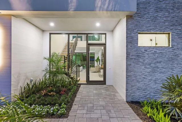 $3,999,000 | 1408 Pine Lane, Delray Beach, FL 33444