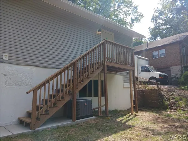 $1,500 | 601 Ruggles Road, Ferguson, MO 63135