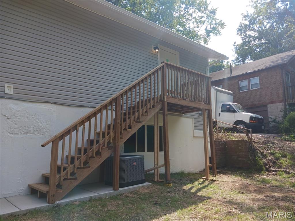 601 Ruggles Road Ferguson, MO 63135 - Photo 8 of 13