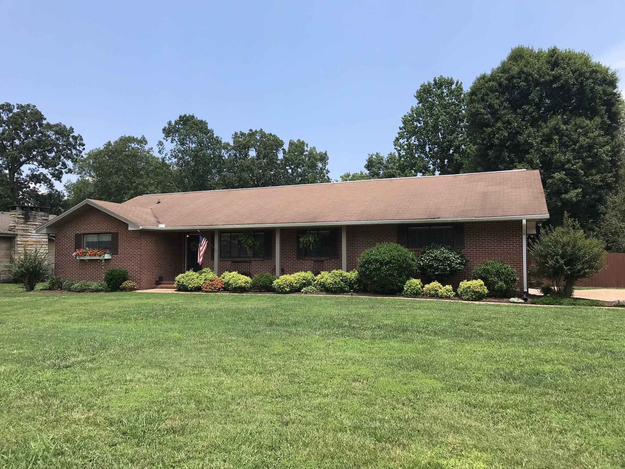 305 Westgate Road Hixson, TN 37343 - Photo 1 of 28 IMG_8907