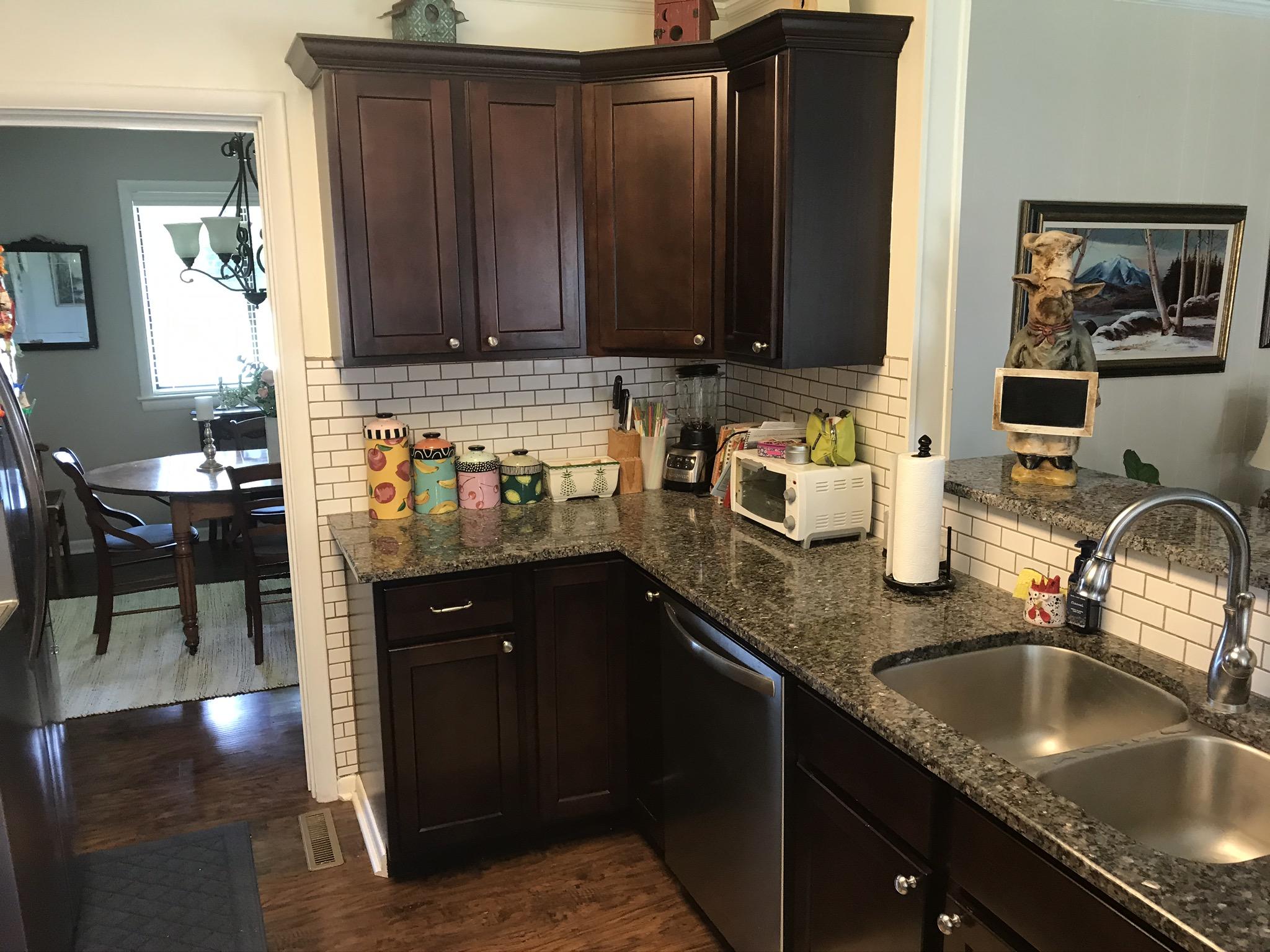 305 Westgate Road Hixson, TN 37343 - Photo 10 of 28 IMG_8923